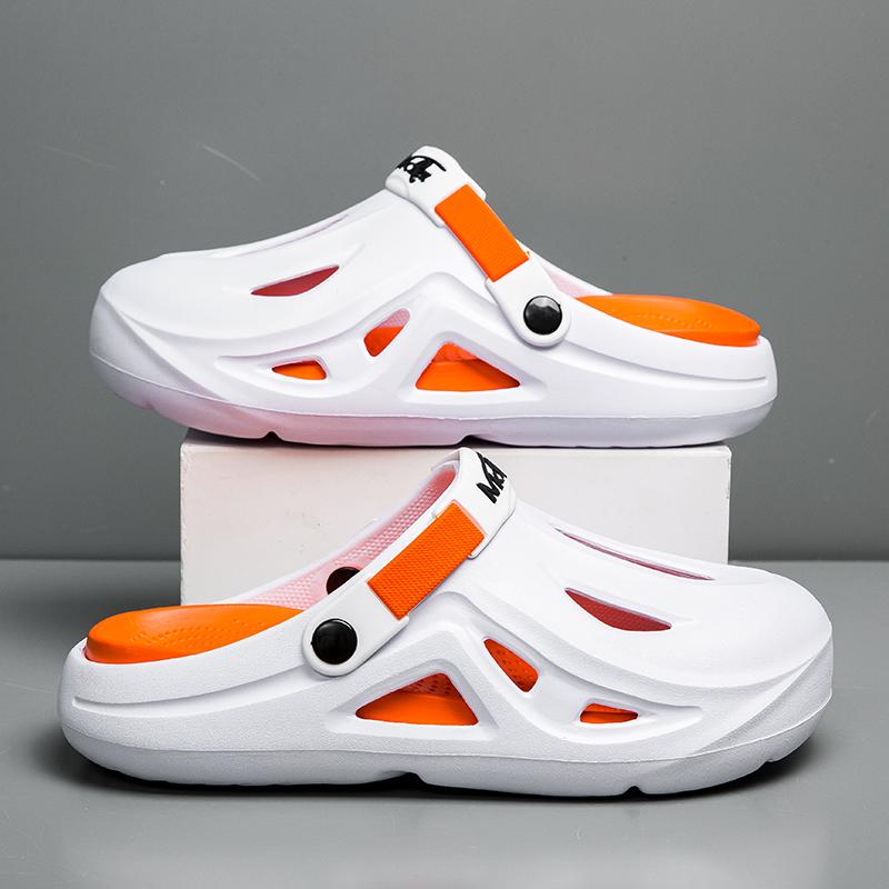 Fashion Summer Men Clog Slippers Comfortable Water Shoes Outdoor Sandals Beach Shoes Men's Slippers Slides Indoor Bathroom Shoes