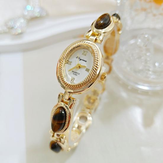 Ladies Vintage Bracelet Watch Retro Oval Dial Quartz Wristwatch Elegant Faux Gemstone Dress Watch for Office Date Party