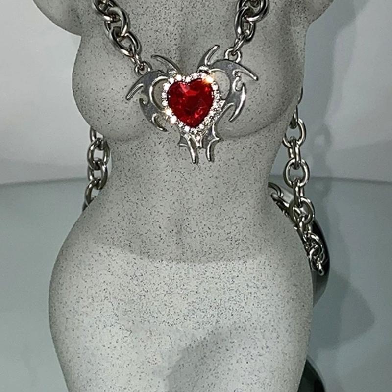 Zircon Love Pendant Necklaces Alloy Material Heart Pendant Necklaces Thick Chain Necklaces Party Jewelry Gift for Women