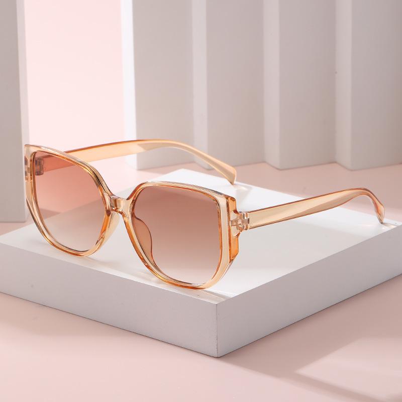 Women's Large Frame Sunglasses: Chic UV Protection, Face Slimming Effect, Multiple Colors Available