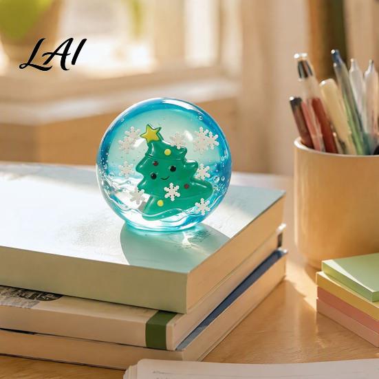Squeeze Ball Sensory Toy Christmas Clear Stress Toy Anxiety Relief with Santa Reindeer Soft Decompression Tree Snowflake Figure Party Favors Desktop