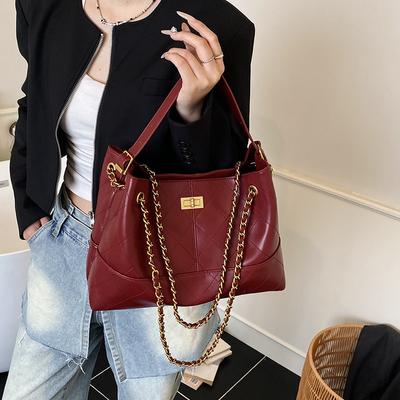 Commuter Underarm Bag Women's New Diamond Chain Shoulder Handbag Large Capacity Tote Bag