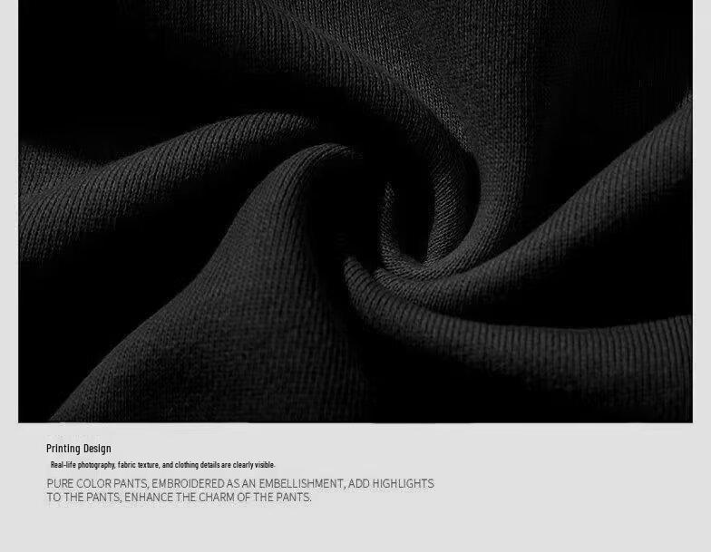 Cozy Plus Size Fleece Sweatshirt - Japanese Cartoon Style, Hooded & Warm for Autumn/Winter.