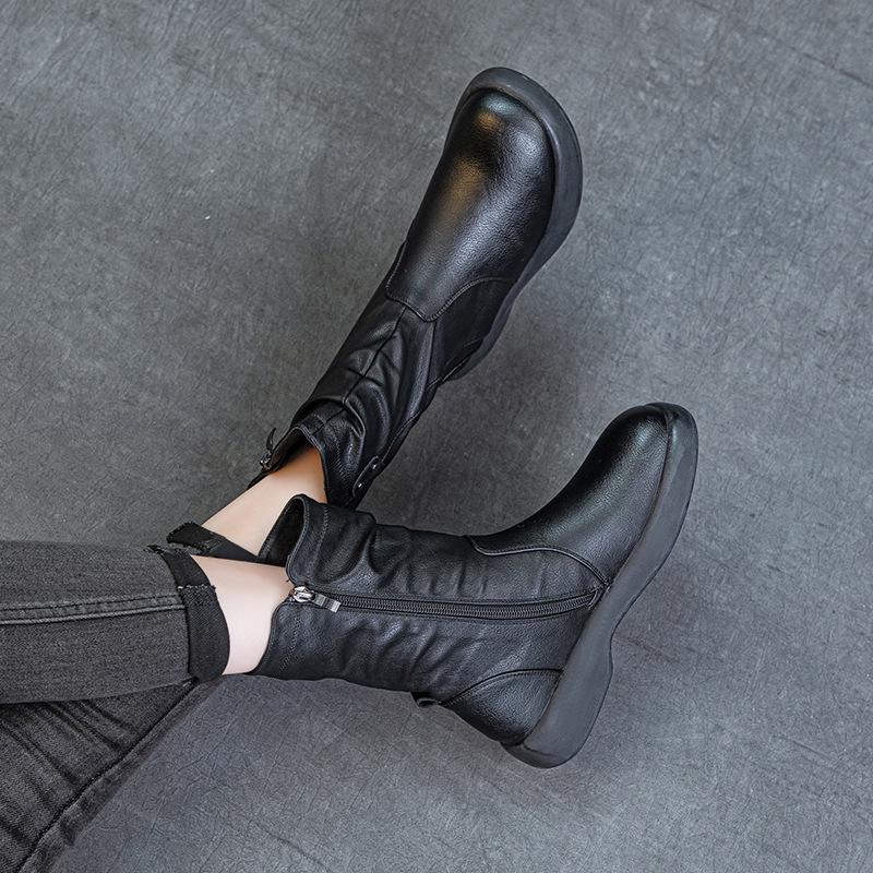 2024 Women's British Style Flat-Sole Velvet Mid-Length Martin Boots for Autumn and Winter