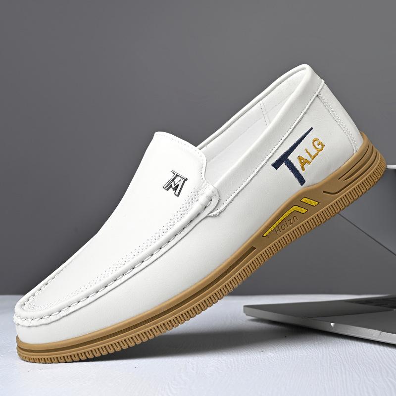 Autumn and winter new leather Doudou shoes one pedal breathable non-slip loafers business casual versatile dad shoes