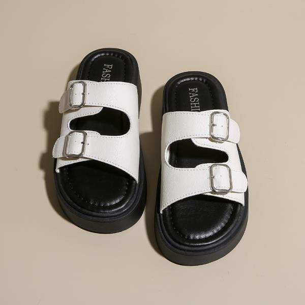 Fashion Beach Shoes Woman's Slippers Platform Luxury Slides Sabot 2025 Soft Summer Designer Fashion Slippers Casual Summer Women's Shoes