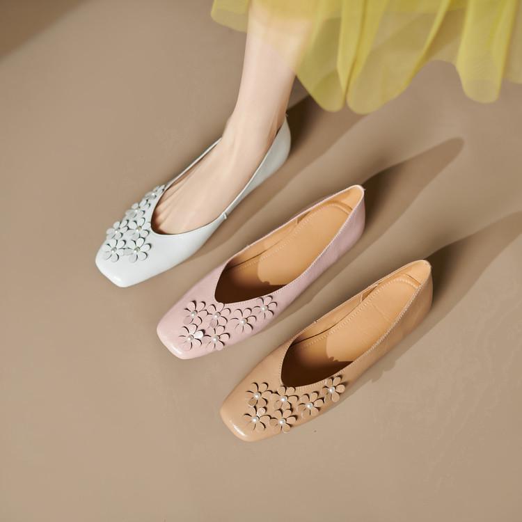 Giant soft~ New flower fashion women's square head single shoes 2025 spring Korean version shallow mouth single shoes comfortable commuting flats
