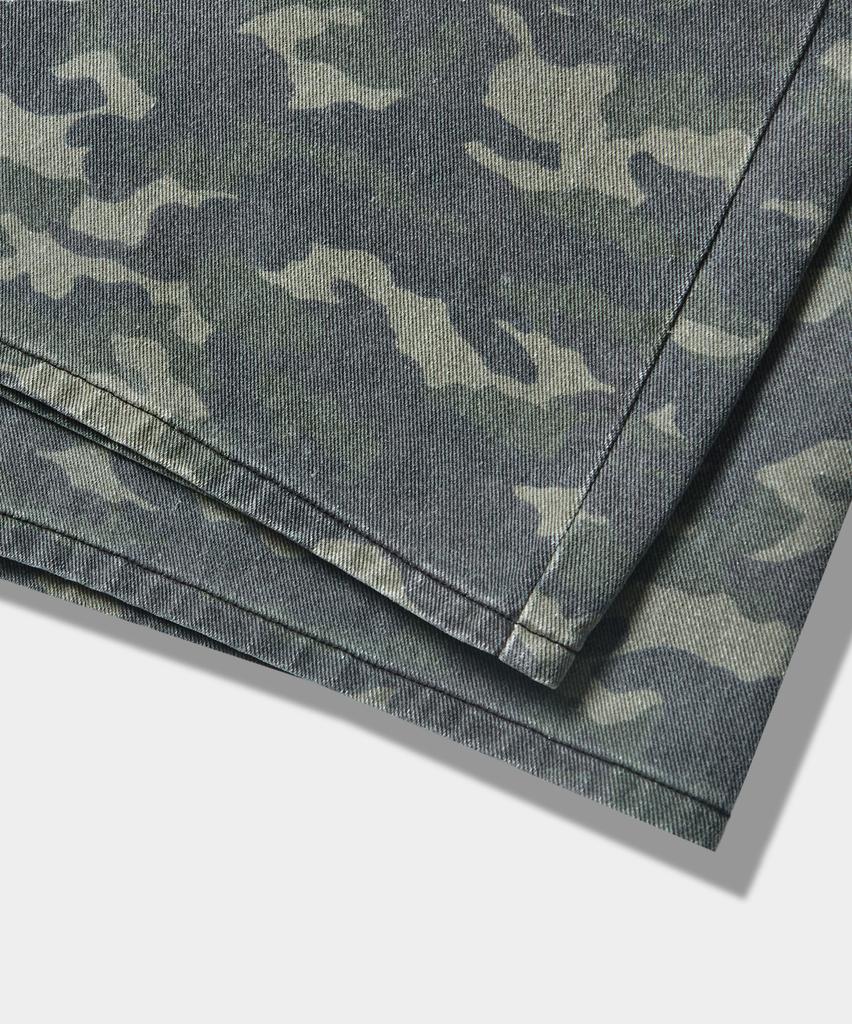 Dimiteulibeullaeg Bio-Washed Carpenter Bermuda Denim Pants_Camouflage