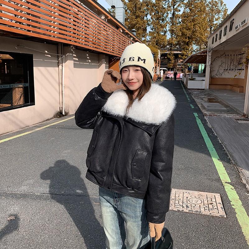 Womens Short Down Cotton Coat With Lamb Fur Collar Winter Elegant Slim Fit Outerwear Small Frames
