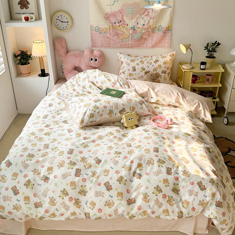 

Хлопковое одеяло из четырех частей, простыня из трех частей с рисунком девушки в форме сердца 1.2m bed