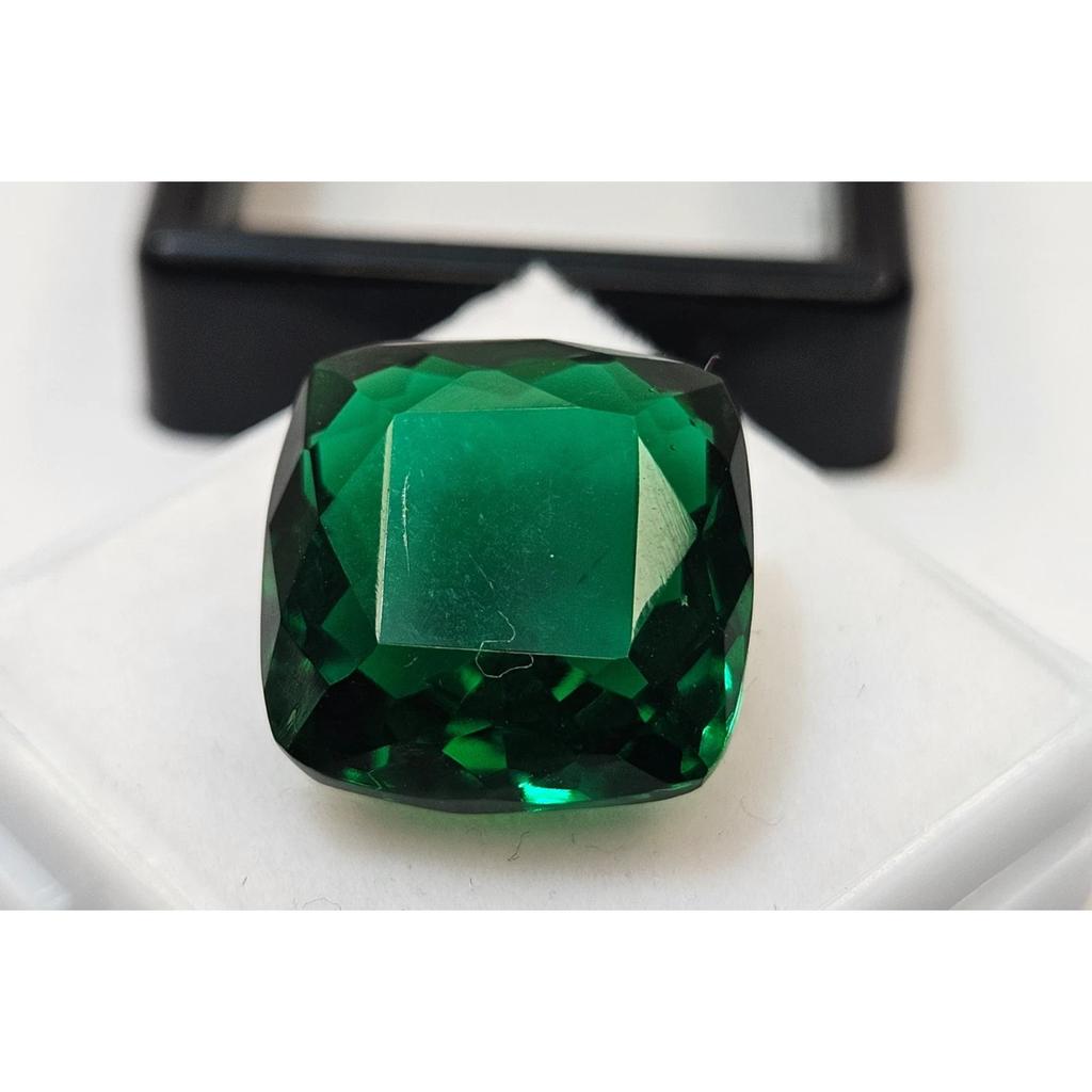 Natural Green Tsavorite Garnet Making Ring 11-12 Ct Square Cut Gemstone