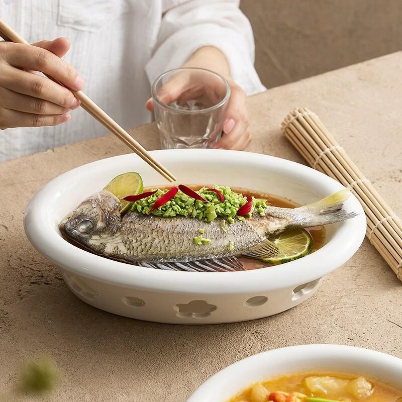 Plum Blossom Ceramic Food Warmer Plate
