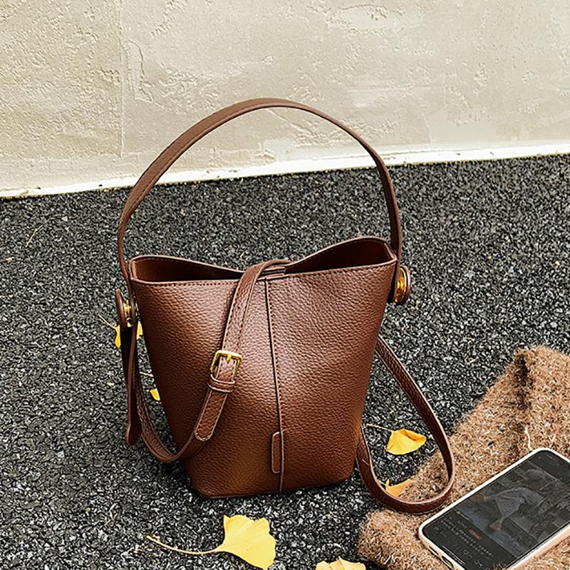 Women's Bucket Handbag Commuter Shoulder Bag Soft Material Work Bag Vegetable Basket Style Crossbody Bag Fashionable Trend