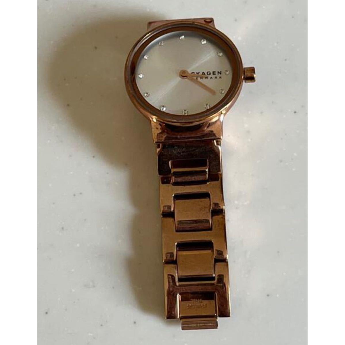 Used SKAGEN pink gold watch