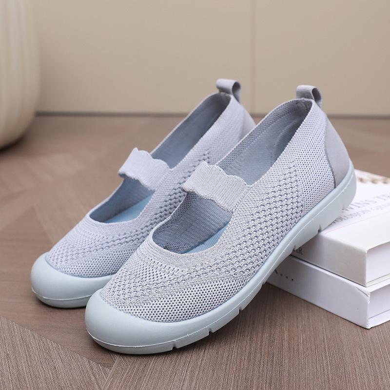 Old Beijing cloth shoes women's flat-bottomed non-slip middle and old walking shoes breathable shallow mouth one pedal mother shoes mesh single shoes