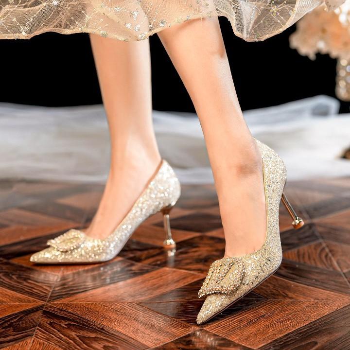 Red Beautiful Wedding Shoes Chinese Xiuhe Bridal High Heels Engagement Stiletto Pointed Single Shoes Sequin Stiletto High Heels