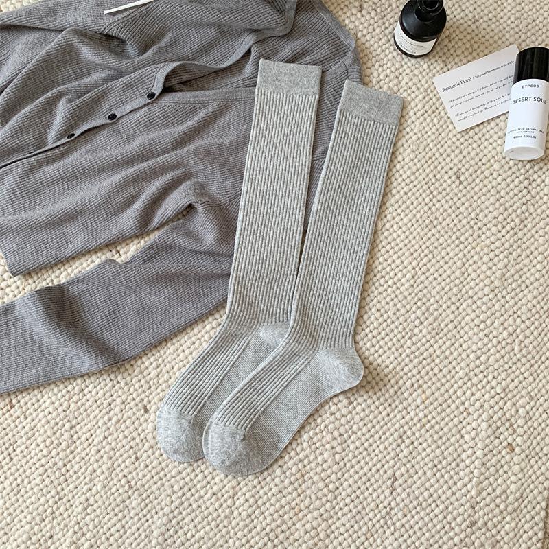 Ladies Autumn and Winter New Simple Solid Color All Kinds of Micro Pressure Thin Ballet Wind Calf Pile Socks