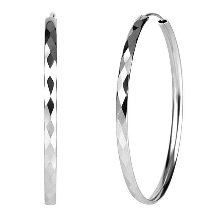 Oversized Diamond Cut Hoop Earrings Trendy Face Slimming Statement Jewelry For Vacation Resort Large Circle Ear Rings