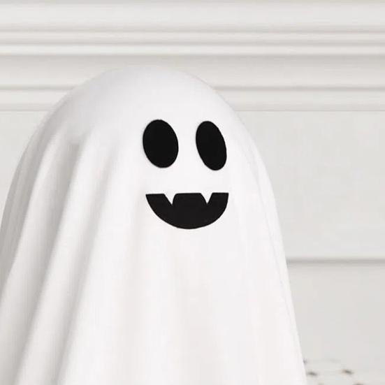 LED svítící figurka ducha Halloween Vnitřní dekorace ducha z bílé látky s dálkovým ovládáním pro domov, kuchyň, krbovou římsu, stůl, stolní desku, party dekorace