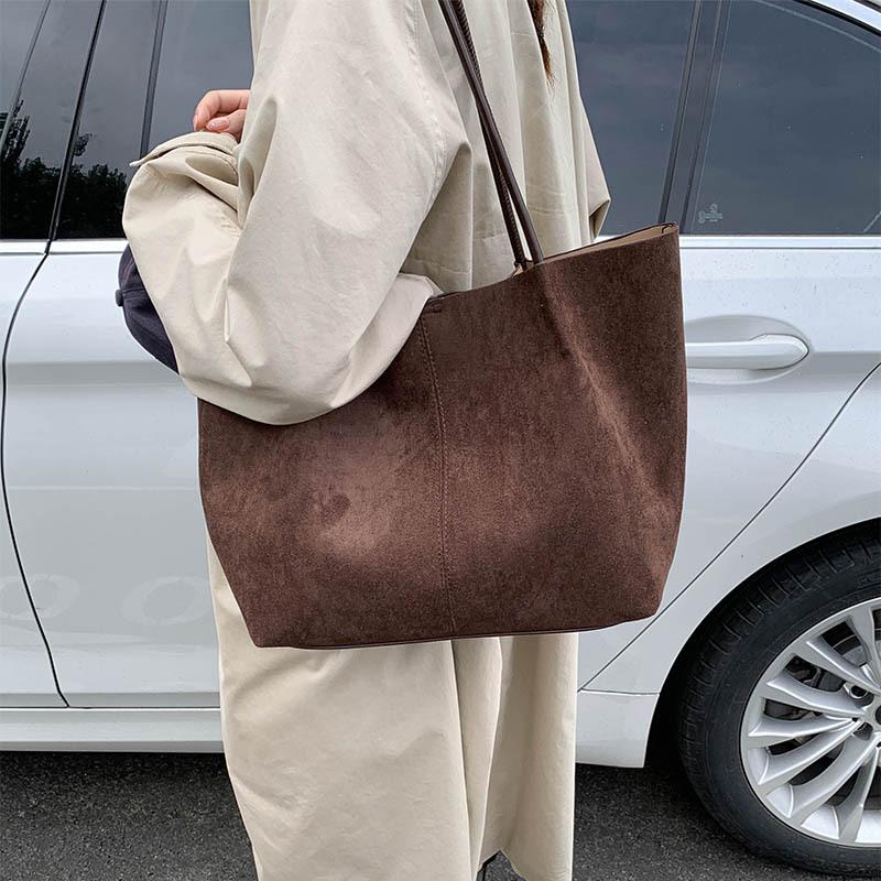 Frosted Retro Bag Women's Large Capacity 2025 New Autumn and Winter Versatile Single Shoulder Mother and Child Bag Commuter Tote Bag