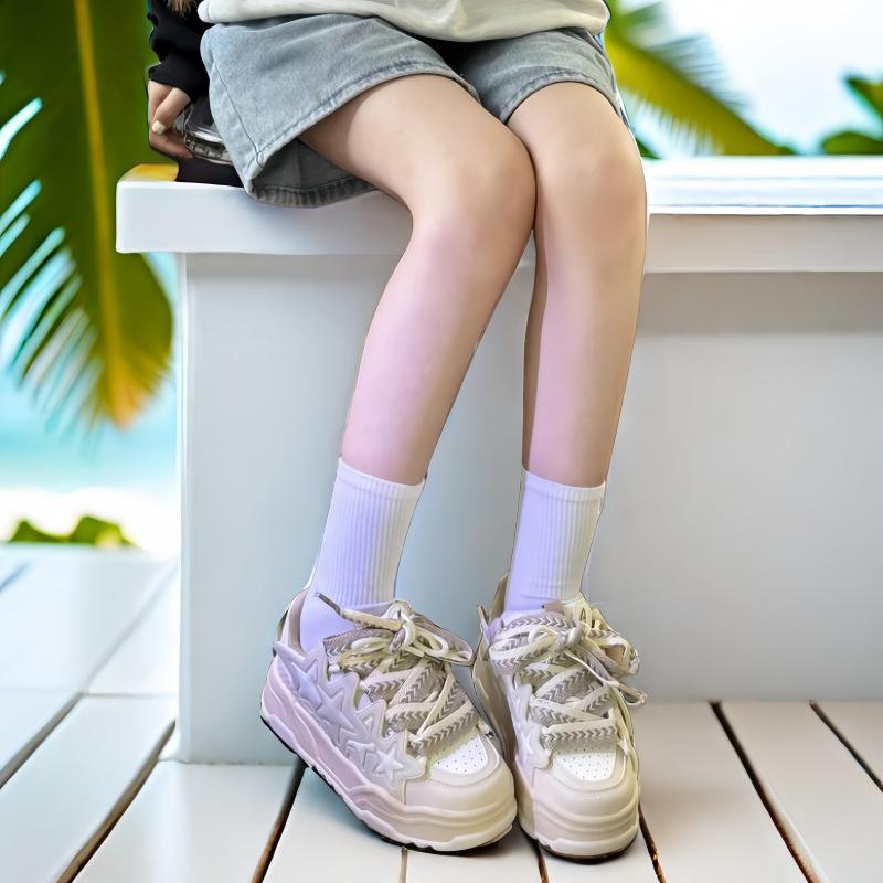 Korean version of male and female couples casual platform heightening board shoes trendy versatile students retro niche new bread sports shoes
