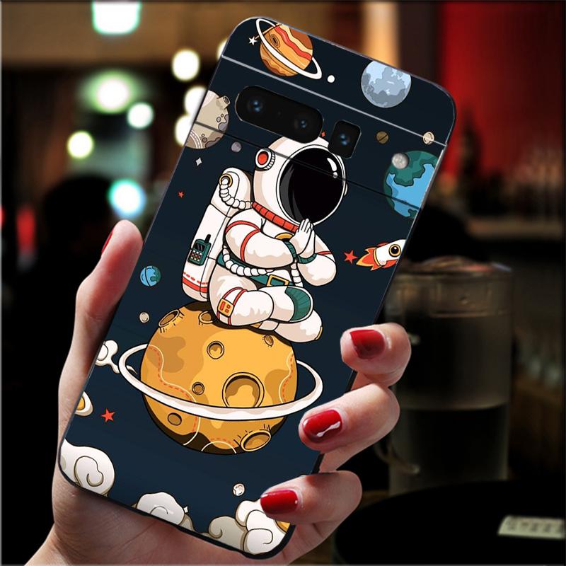 Phone Case For Google Pixel 10 9 Pro XL 9A 8 7 6 Pro Pixel 8A 7A 6A Pixel 8 7 6 5 Cute Astronaut