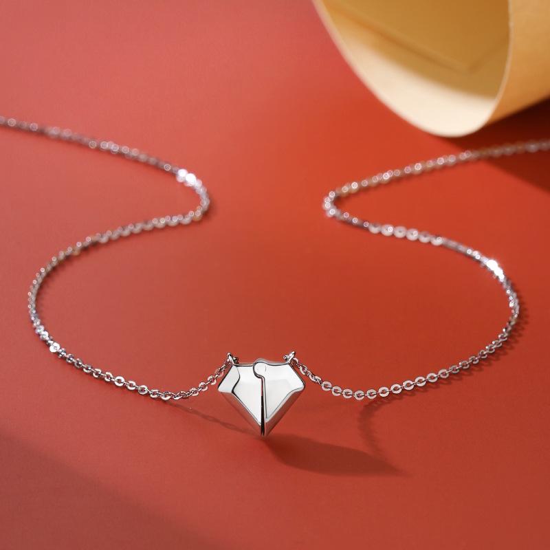 

Exclusive S925 Silver Love Necklace for Women - High-End Versatile Pendant Jewelry 925 Silver