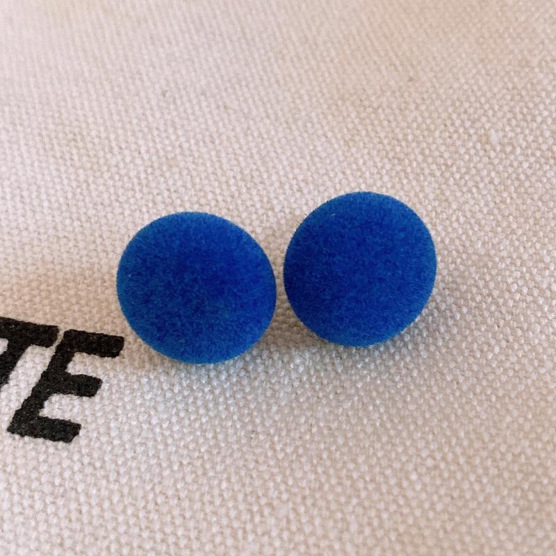 Silver Needle Flocked Round Square Stud Earrings: Elegant and Versatile High-End Jewelry