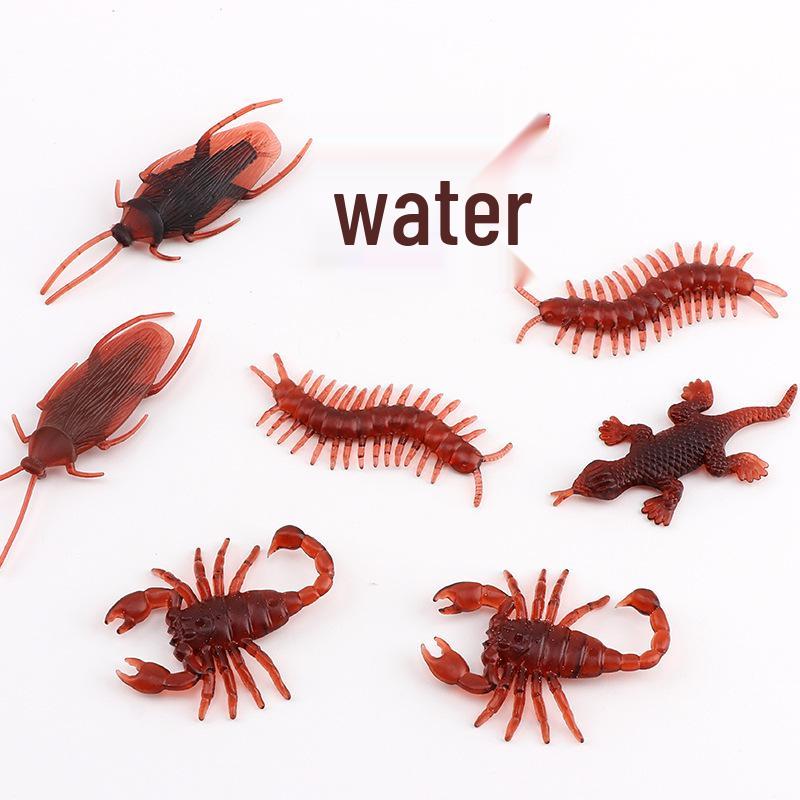 Realistic Insect Prank Toys: Cockroach, Centipede, and Scorpion for Funny Halloween Scares
