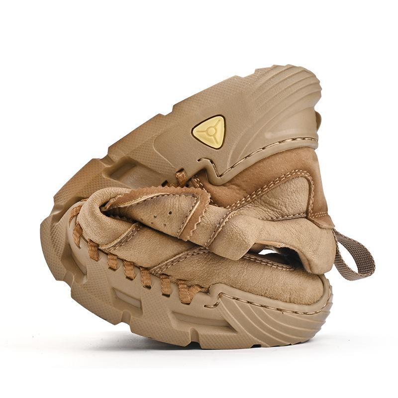 Men's shoes 2024 new outdoor men's casual sports shoes men's leather soft-soled hiking tooling shoes large size