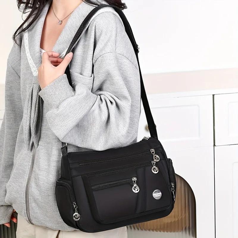 Nylon Messenger Bag Neutral Nylon Oxford Cloth Women's Shoulder Messenger Bag Middle-Aged and Elderly Leisure Bag