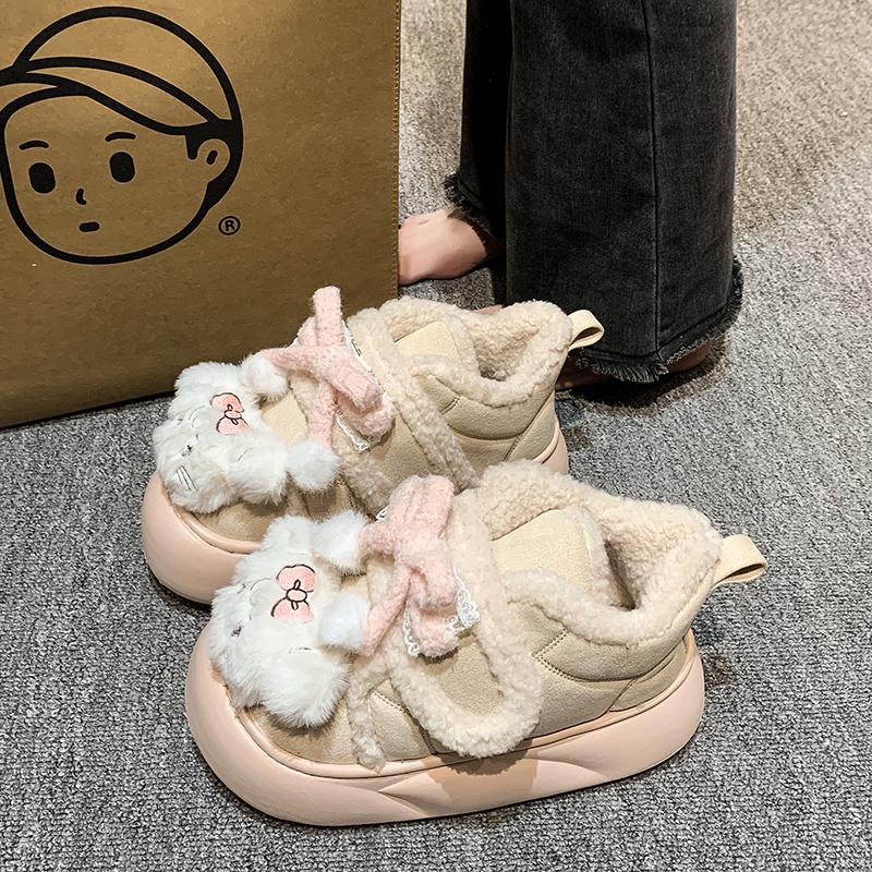 Fashion Women's Fashion Flat Shoes Winter New Round Head Suede Cartoon Decoration Thick Soles Soft Soles Non-slip Low Top Shoes