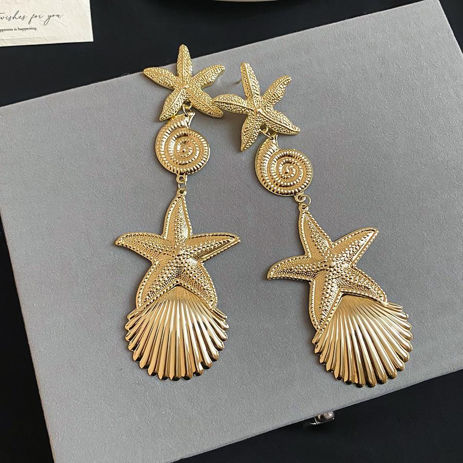 Metal Star Earrings Exaggerated Temperament Ear Pendants