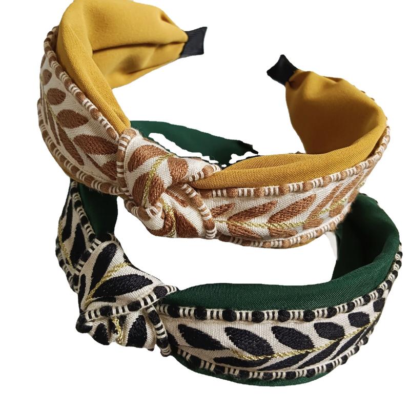 Bohemian Embroidered Headband Ethnic Floral Wide Band For Women Elegant Hair Accessory With Simple Design