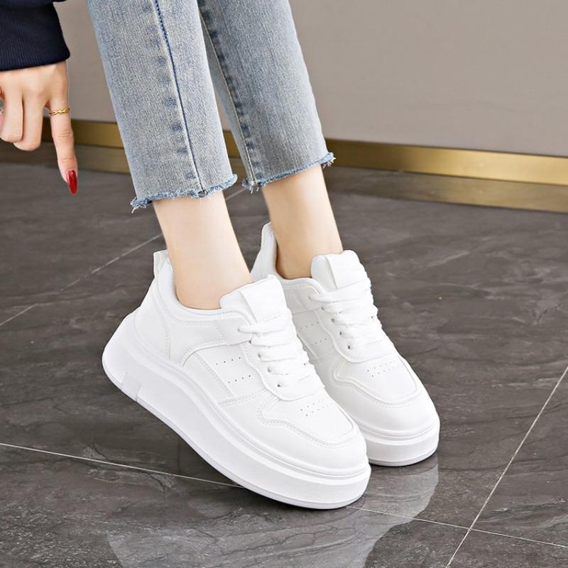 Large size muffin little white shoes women's autumn new thick-soled heightening board shoes women's versatile casual sports shoes