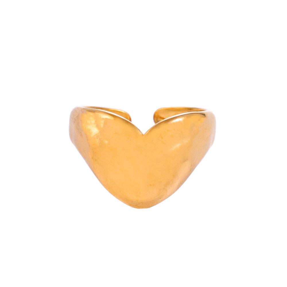 Minimalist Heart-Shaped Gold Titanium Ring - Trendy, Luxurious Metal Texture