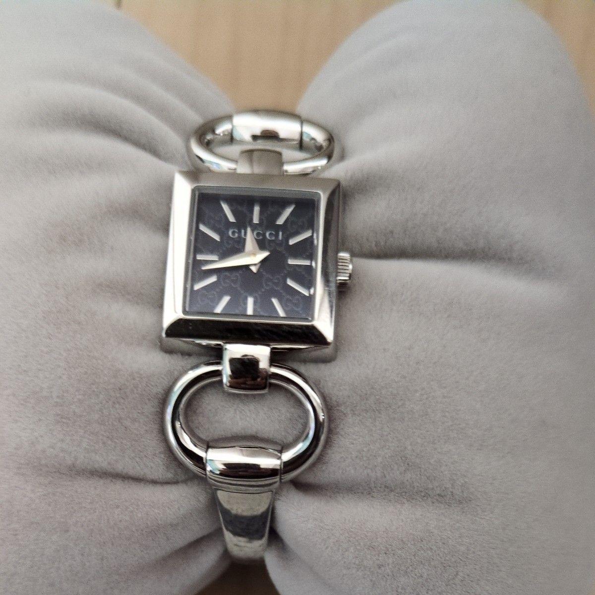 Used GUCCI Gucci Square Face Bangle Watch Ladies Watch