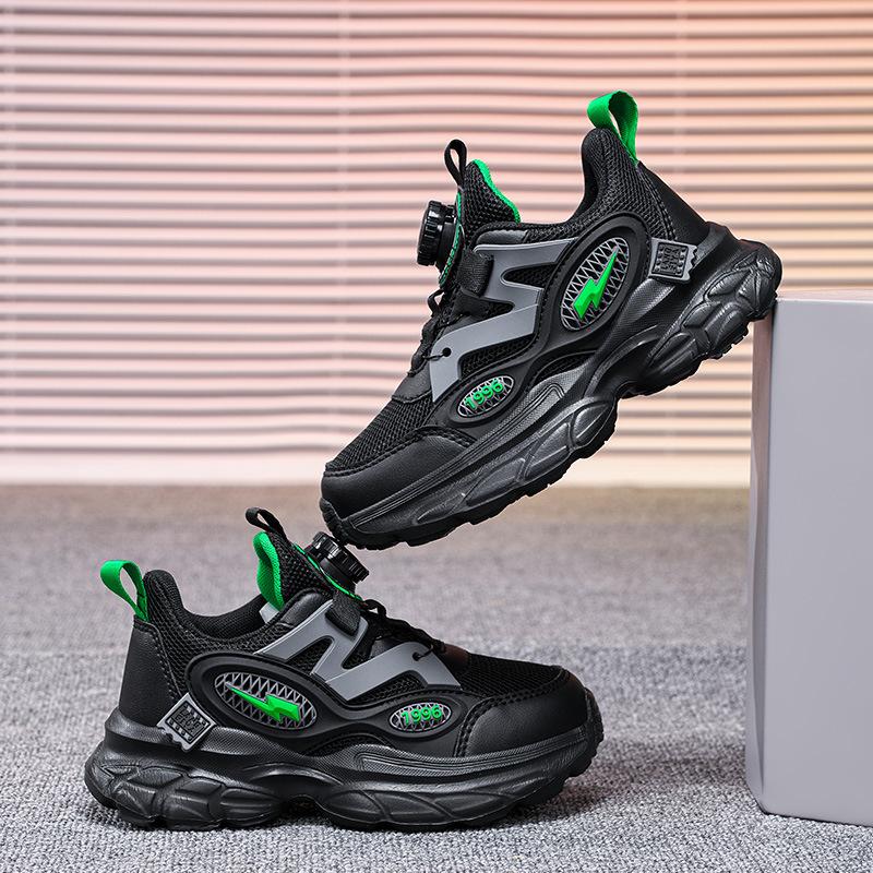Boys and children's sports shoes and shoes 2025 autumn new mesh breathable dad shoes medium and older boys running shoes