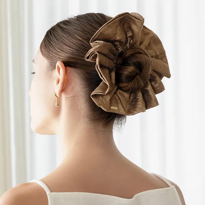 HDM005 Big ruffle scrunchie