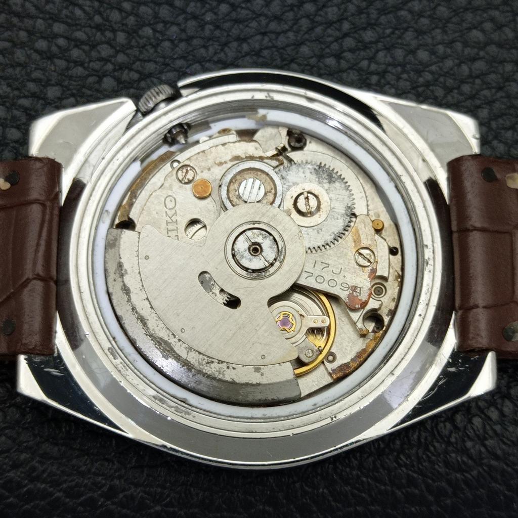 AUTOMATIC VINTAGE SEIKO 5 JAPAN 7009A MENS RED COLOR DIAL WATCH A701244-5 R206a-a701244