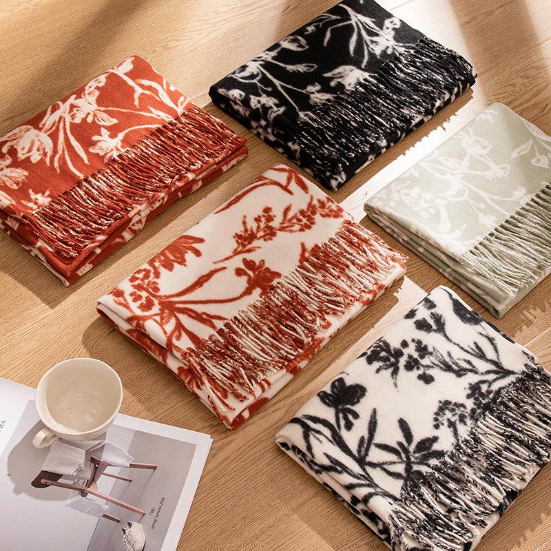 Europäischer und amerikanischer Imitations-Kaschmir-Druck-Langer Schal für Damen Winter High-End-Gefühl Schal 2024 Neuer vielseitiger Partnerschal