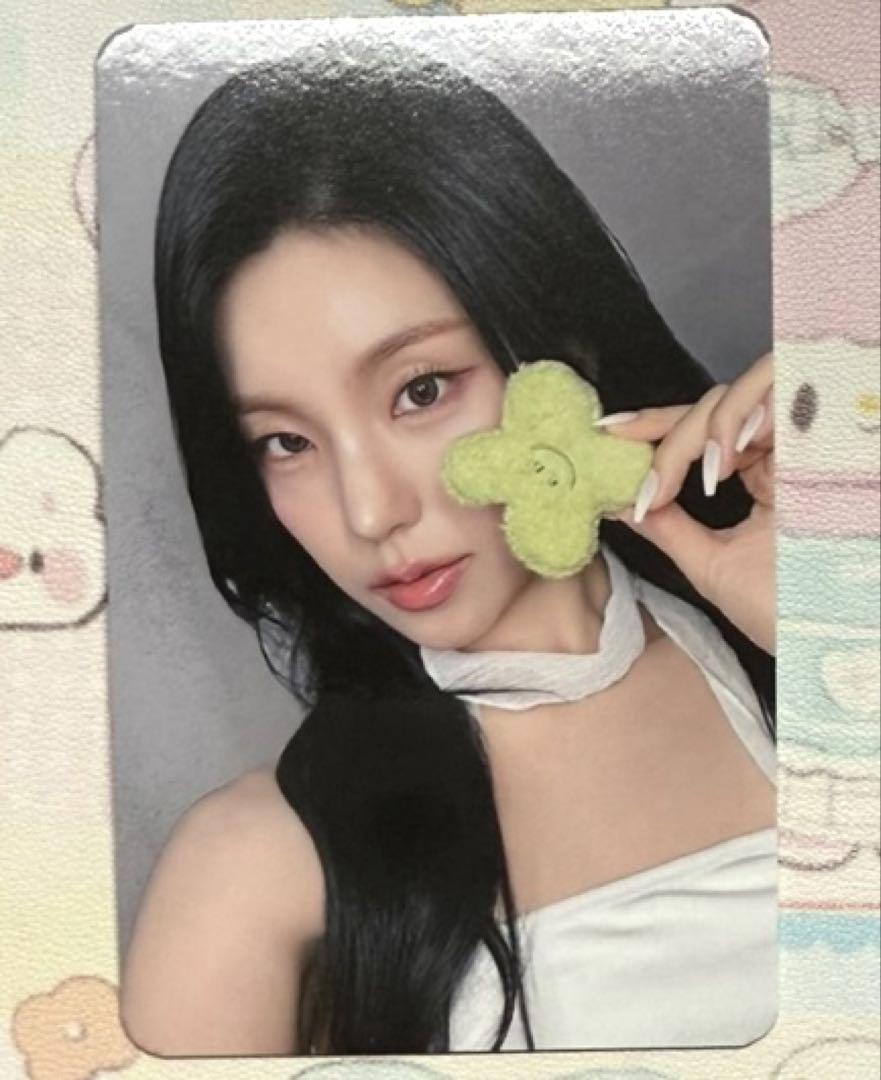 

[USED] itzy GOLD makestar Taiwan limited trading card A