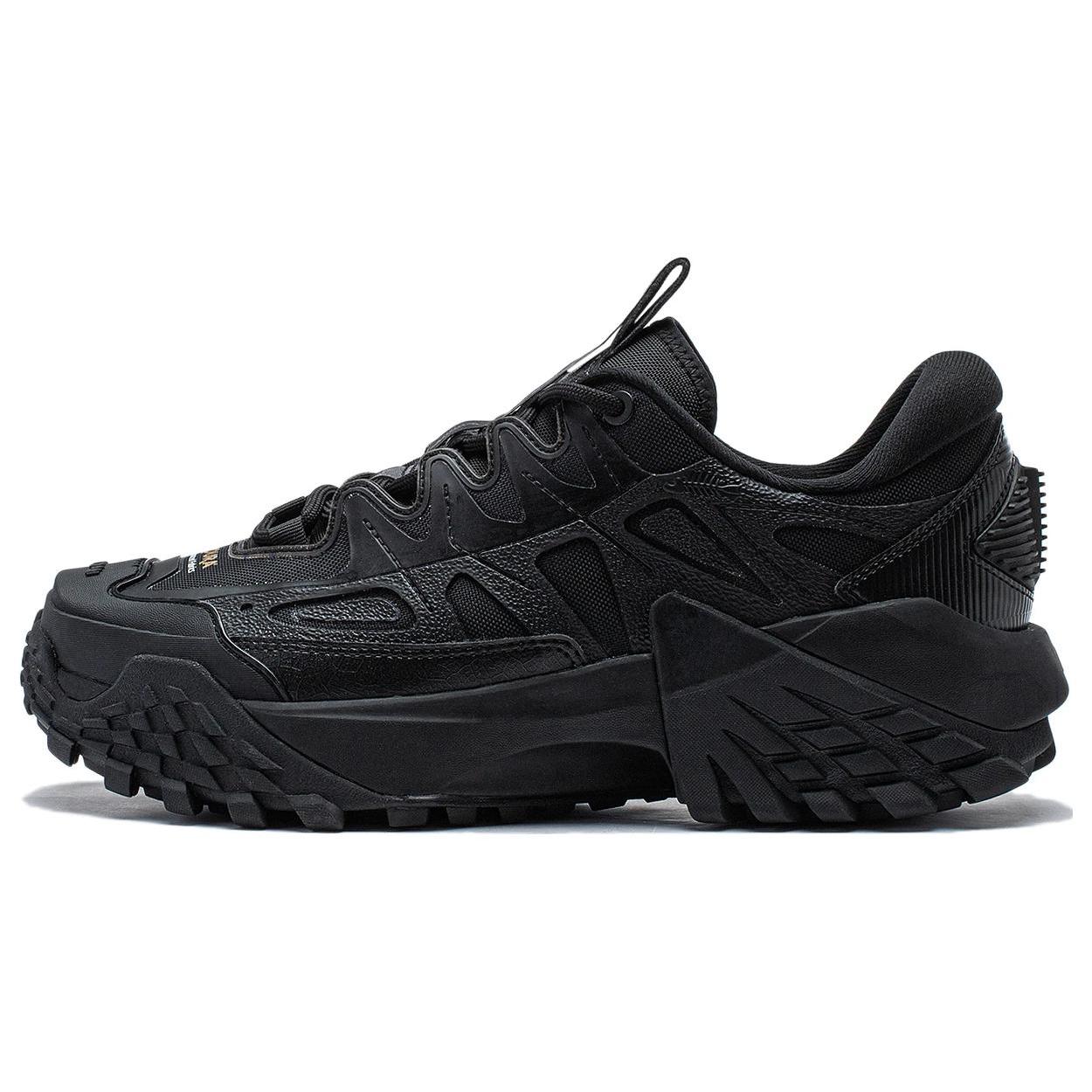 

Li Ning Outdoor CF Tracing Linchuan FW Fabric Cushioning Breathable Low top Casual Shoes Men s Black AGLT161-3 41