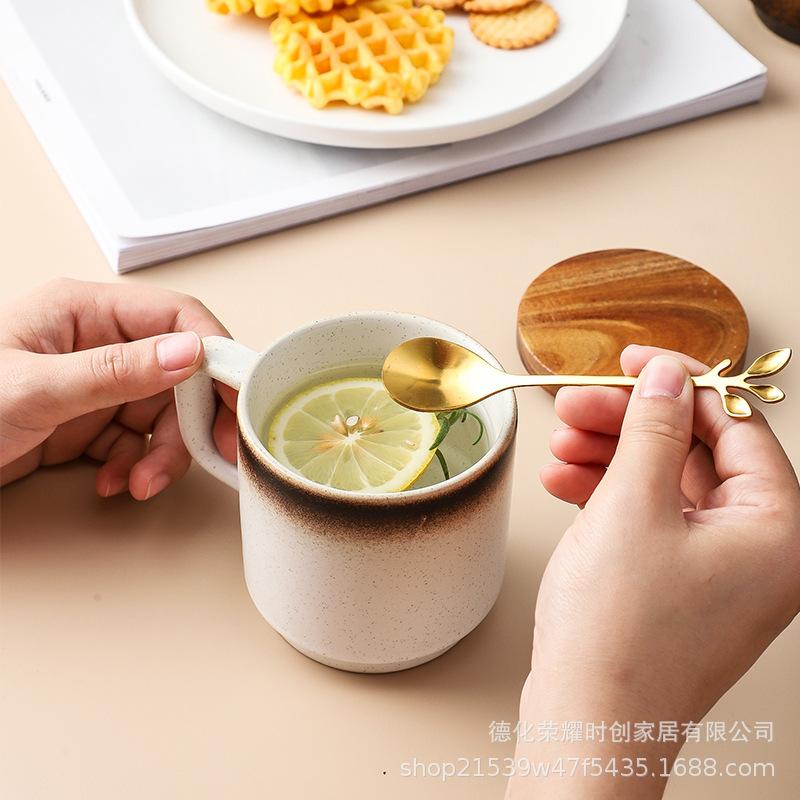 Ins Minimalist Ceramic Mug Water Cup with Lid Office Student Couple Mug European-style Literary Water Mug