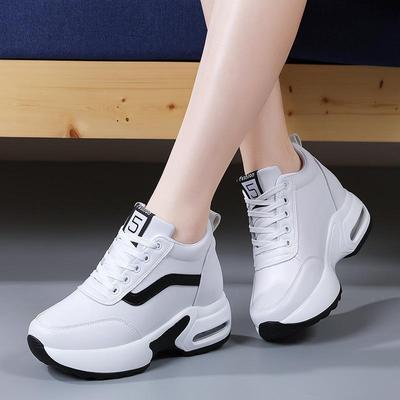2023 Frühjahr/Sommer Weiche Sohle Rutschfeste Runde Zehen Mid-Top Freizeitschuhe