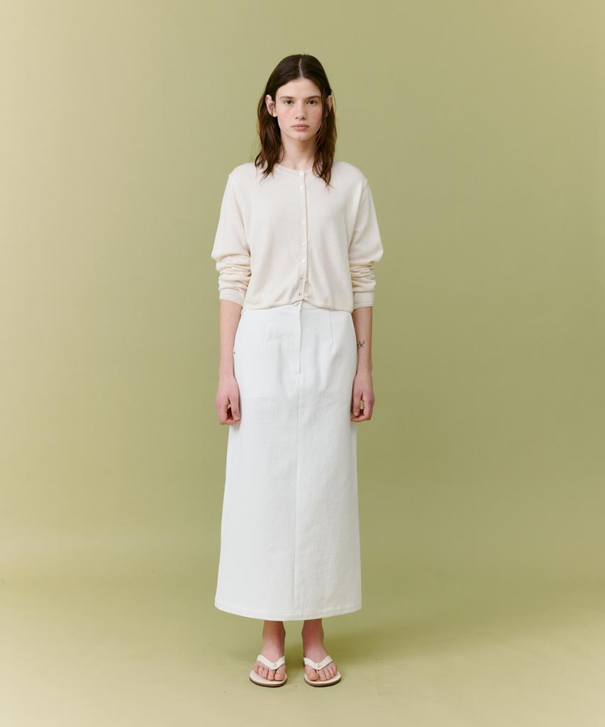 Deolil Crop Button Cardigan_Ivory