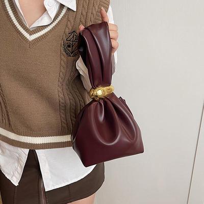 Design Mini PU Leahter Underarm Bags for Women Fashion Knotted Female Retro Shoulder Bag Wrist Handbags and Purses