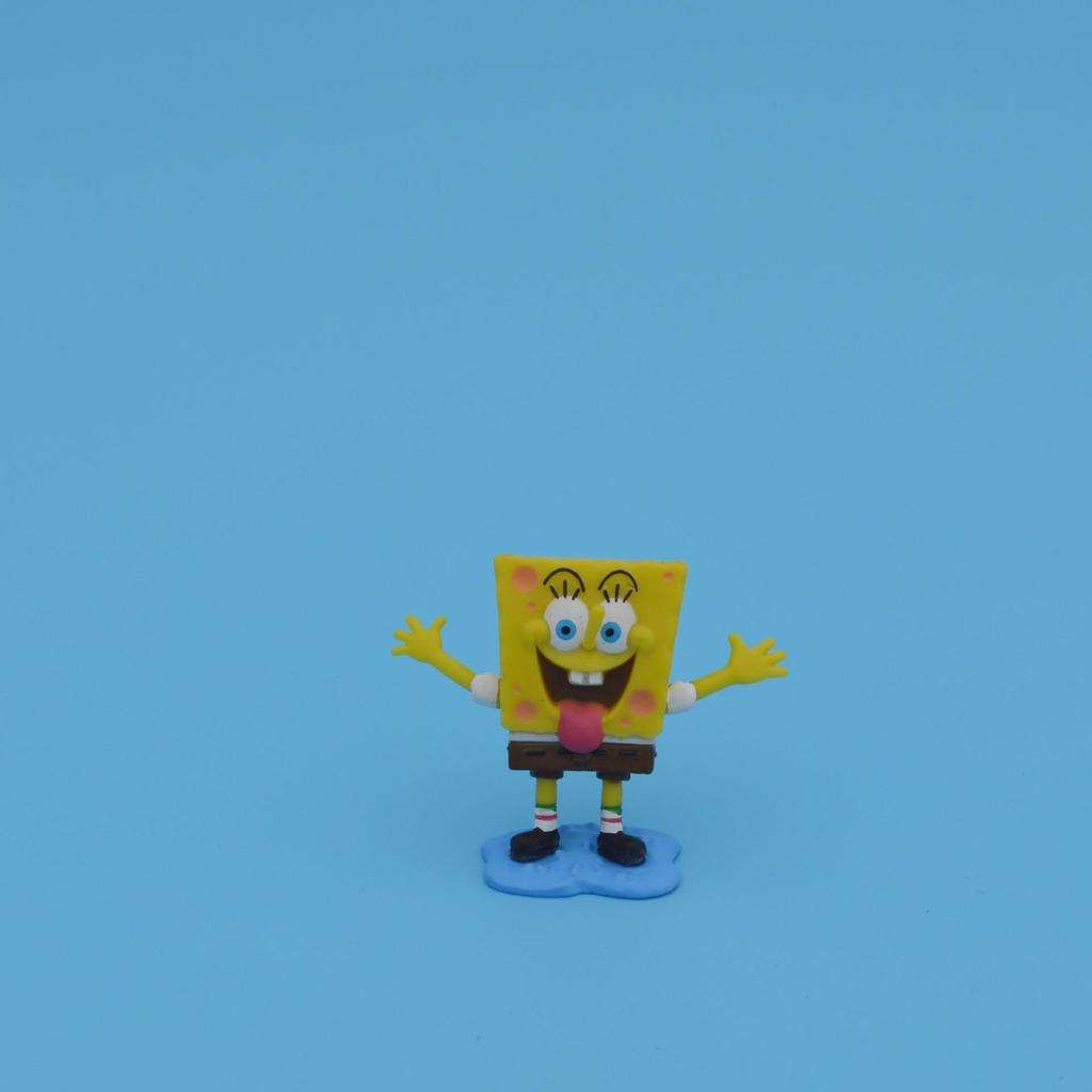 SpongeBob Anime Figurines: Creative Fish Tank Decor & Children's Day Gifts