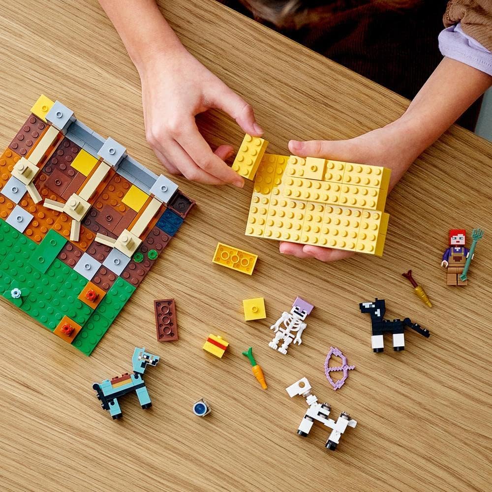 LEGO Minecraft Horse Stable 21171 Building Blocks Toy for Kids Ages 8 and Up