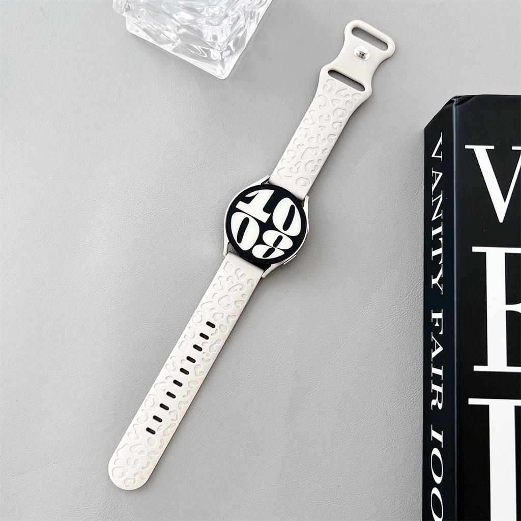 20mm 22mm Leopard Engraved Band for Samsung Galaxy Watch 6 5 4 40mm 44mm Gear S3 Silicone Cute Strap 6Classic 43mm 47mm Active 2
